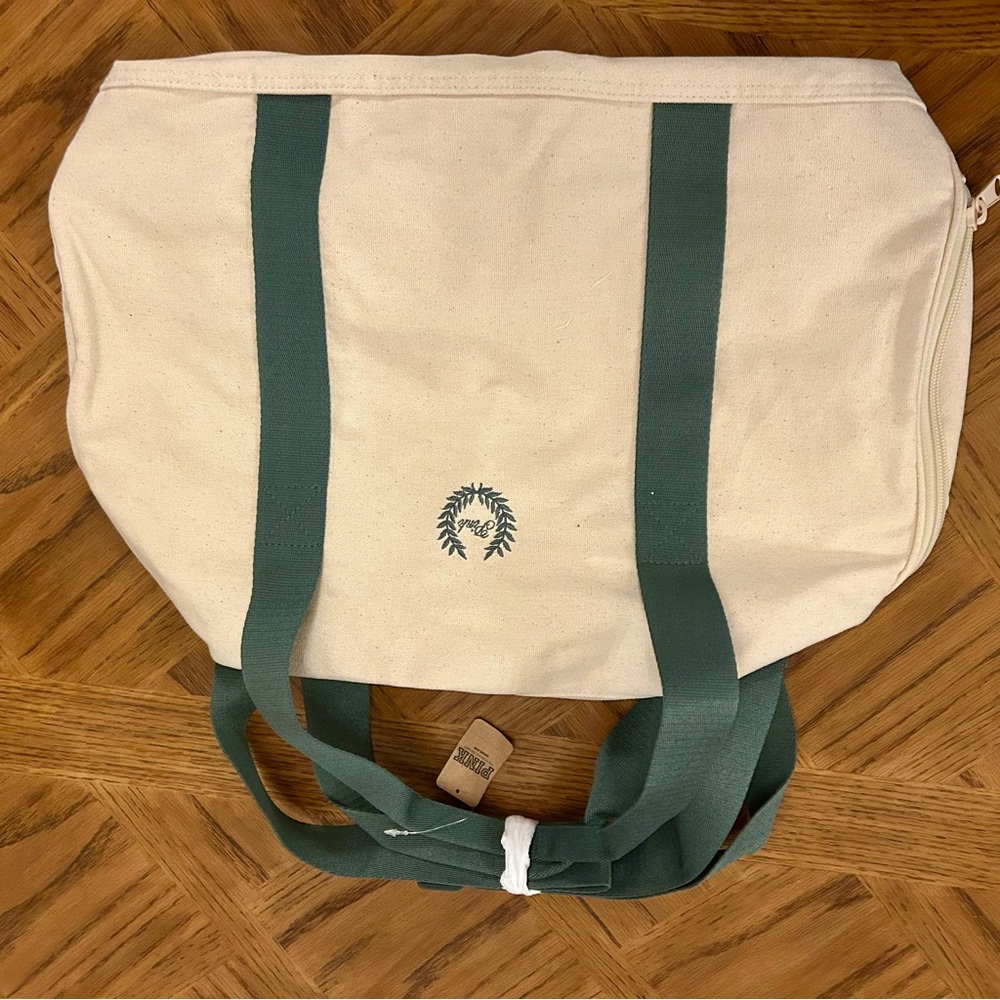 NWT PINK Victoria's Secret Cream and Green weekender Duffel Bag Adjustable Strap - Picture 10 of 13